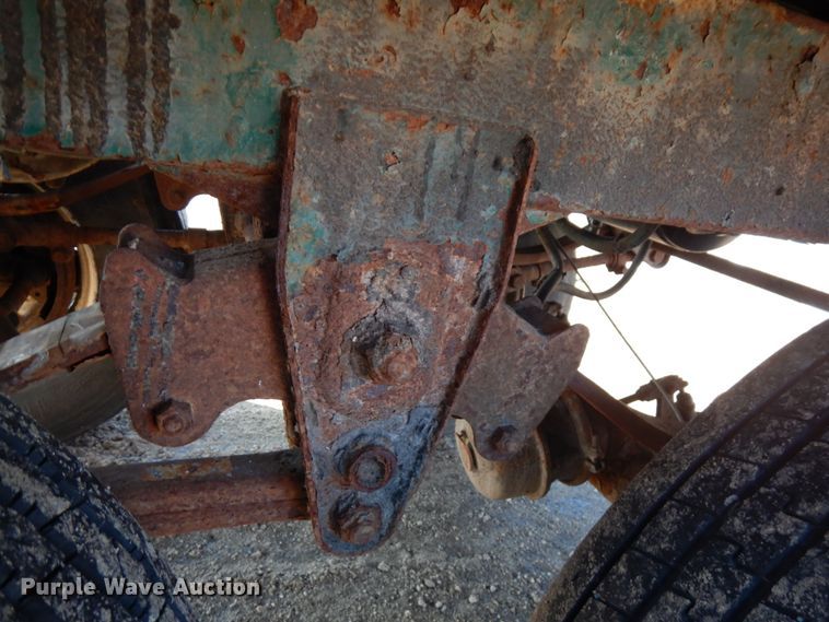 image for item IA9366 1999 Wilkens 45108CC walking floor trailer