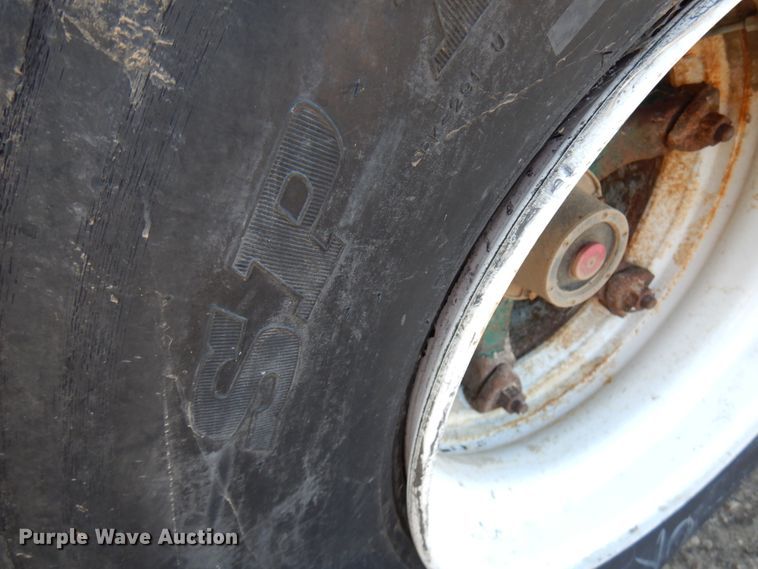 image for item IA9366 1999 Wilkens 45108CC walking floor trailer