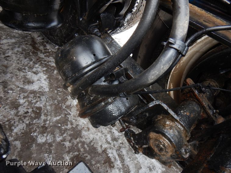 image for item IA9367 2013 Freightliner Cascadia  semi truck