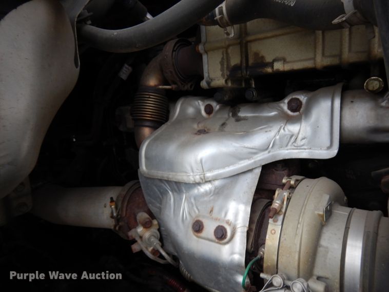 image for item IA9367 2013 Freightliner Cascadia  semi truck