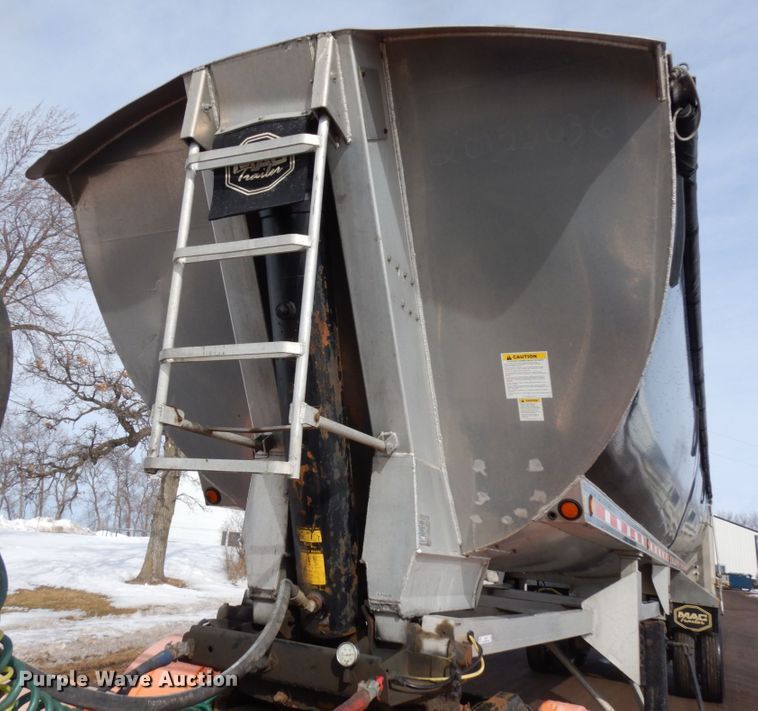 image for item IA9378 2010 Mac Trailers end dump trailer