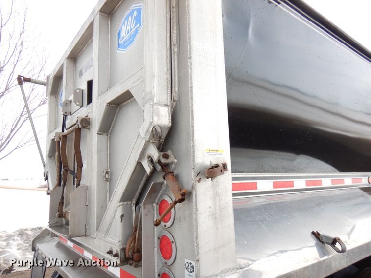 image for item IA9378 2010 Mac Trailers end dump trailer