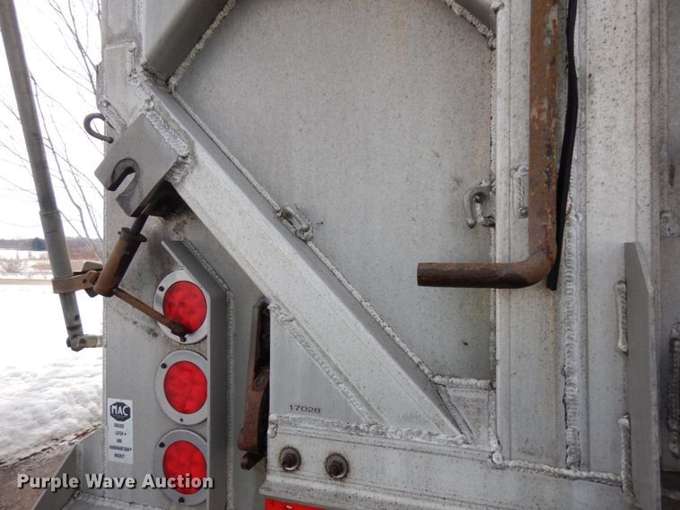 image for item IA9378 2010 Mac Trailers end dump trailer