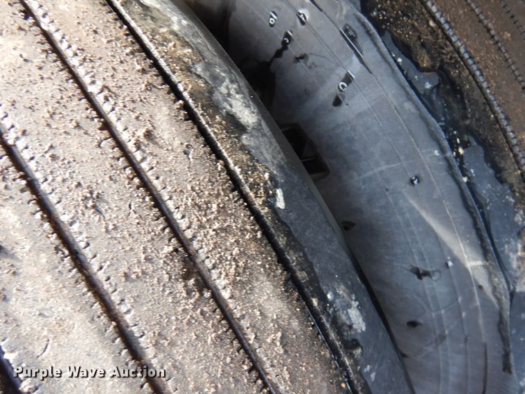 image for item IA9378 2010 Mac Trailers end dump trailer