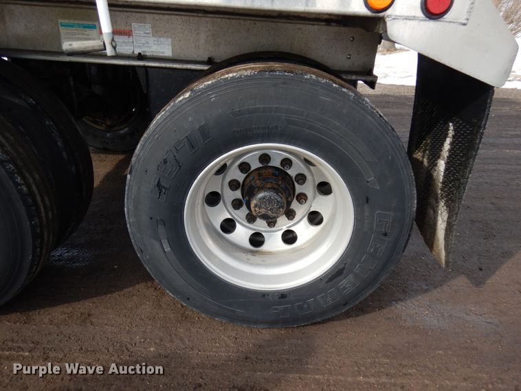 image for item IA9378 2010 Mac Trailers end dump trailer