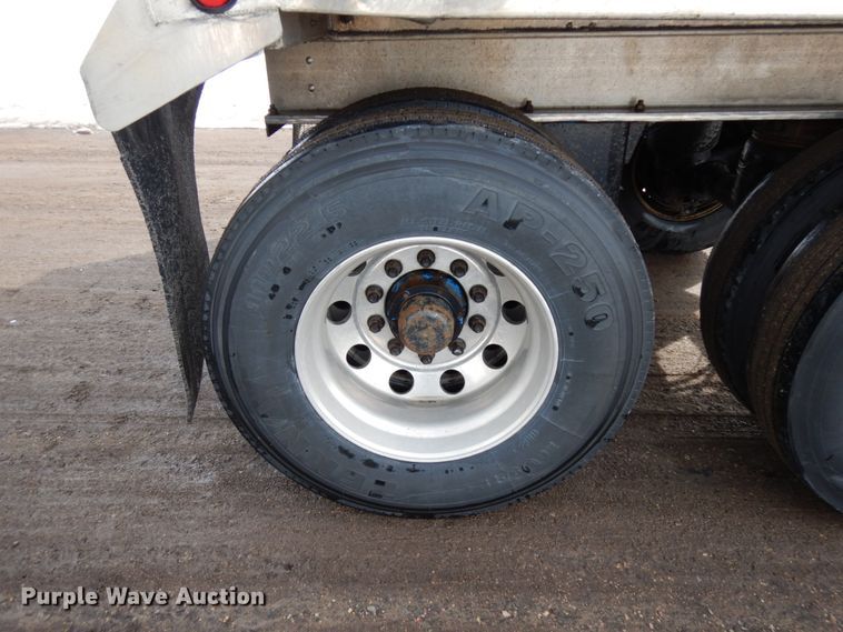 image for item IA9378 2010 Mac Trailers end dump trailer