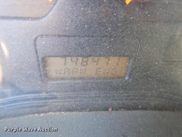 image for item IA9412 2007 International 8600  semi truck