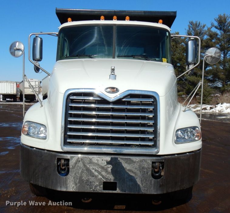 image for item IA9413 2007 Mack CXN612  dump truck