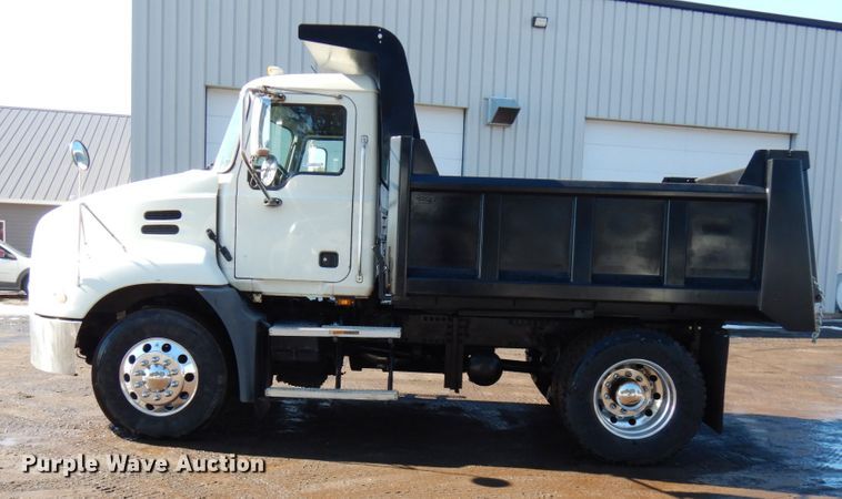 image for item IA9413 2007 Mack CXN612  dump truck