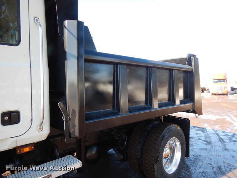 image for item IA9413 2007 Mack CXN612  dump truck