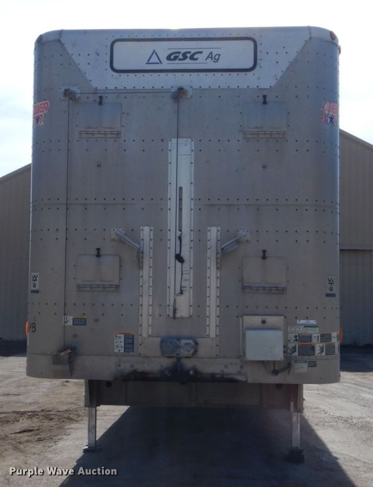 image for item IK9789 2005 Wilson PSDCL-402  livestock trailer