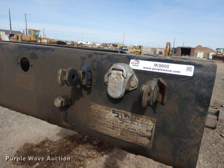 image for item IK9800 2001 Talbert T4DW50SAHRG1-11 lowboy equipment trailer