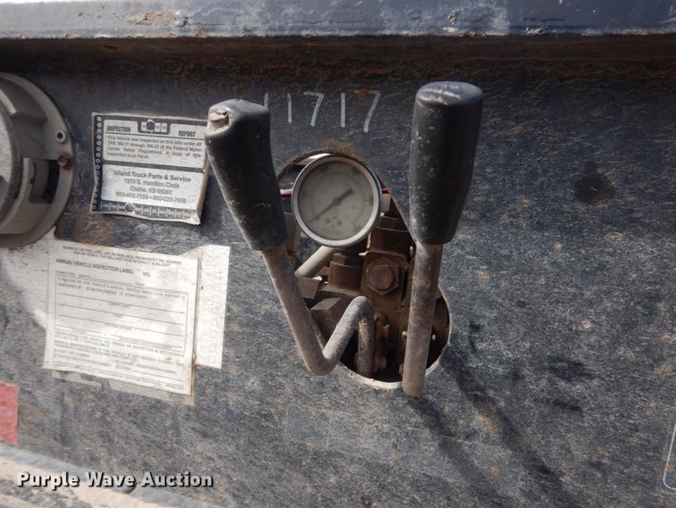 image for item IK9800 2001 Talbert T4DW50SAHRG1-11 lowboy equipment trailer