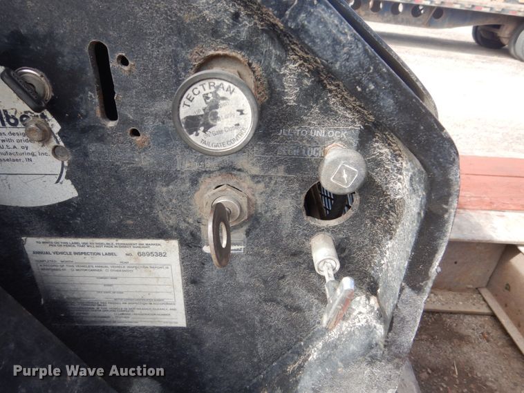 image for item IK9800 2001 Talbert T4DW50SAHRG1-11 lowboy equipment trailer