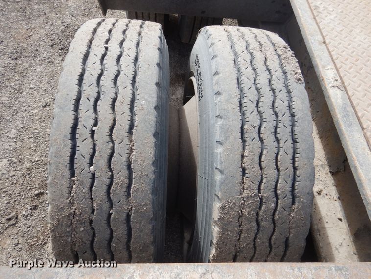 image for item IK9800 2001 Talbert T4DW50SAHRG1-11 lowboy equipment trailer