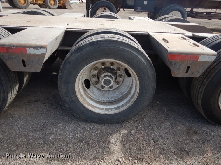 image for item IK9800 2001 Talbert T4DW50SAHRG1-11 lowboy equipment trailer