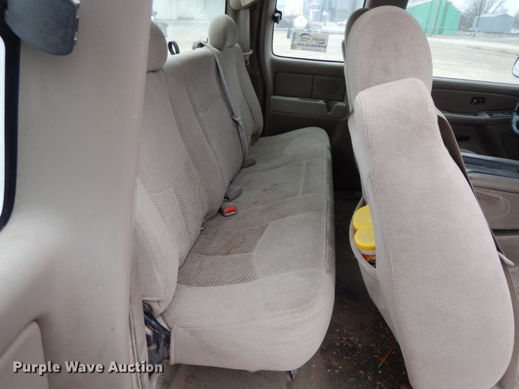 image for item DF6346 2006 Chevrolet Silverado 1500  Ext. Cab pickup truck