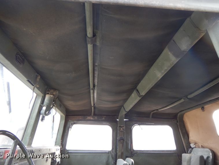 image for item DF6491 1990 Am General M998 Humvee  SUV