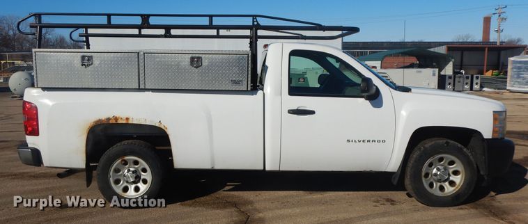 image for item DF6757 2011 Chevrolet Silverado 1500  pickup truck