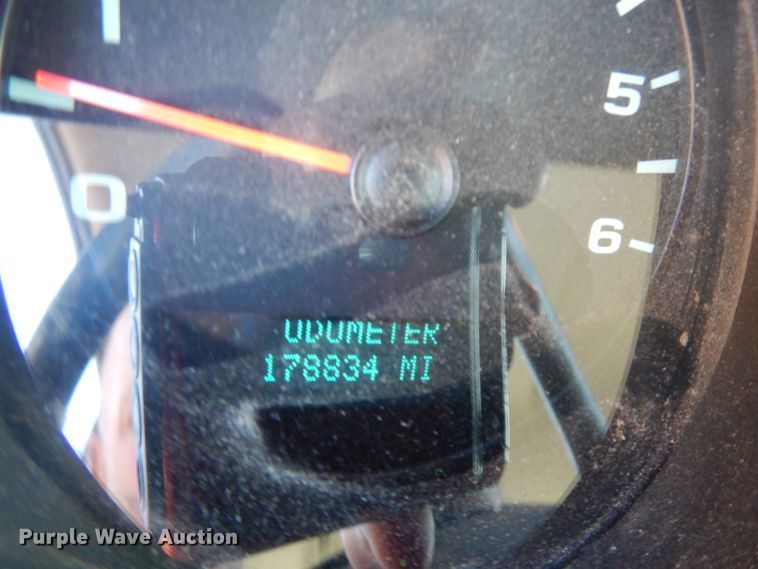 image for item DF6757 2011 Chevrolet Silverado 1500  pickup truck