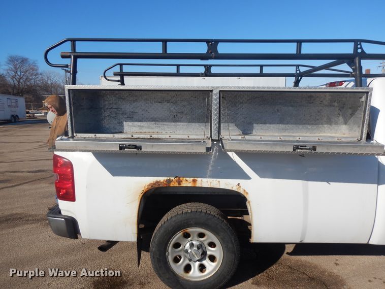 image for item DF6757 2011 Chevrolet Silverado 1500  pickup truck