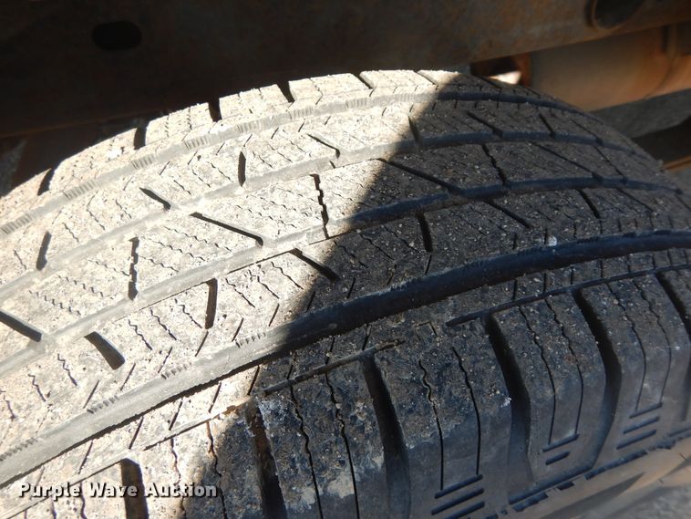 image for item DF6757 2011 Chevrolet Silverado 1500  pickup truck