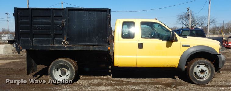 image for item DF6760 2005 Ford F450  flat dump bed truck