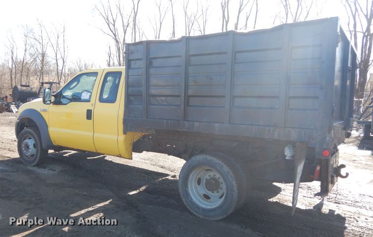 image for item DF6760 2005 Ford F450  flat dump bed truck