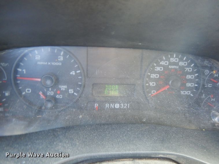 image for item DF6760 2005 Ford F450  flat dump bed truck