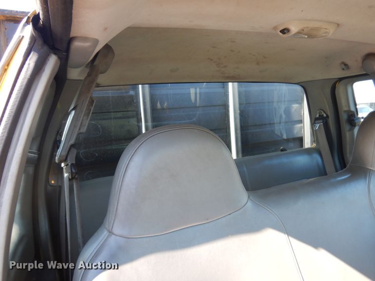 image for item DF6760 2005 Ford F450  flat dump bed truck