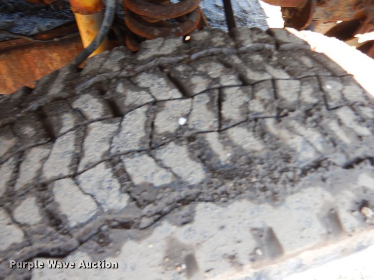 image for item DF6760 2005 Ford F450  flat dump bed truck