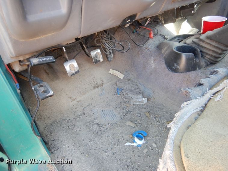 image for item DG4684 1993 Ford Ranger XLT  SuperCab pickup truck