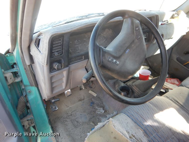 image for item DG4684 1993 Ford Ranger XLT  SuperCab pickup truck