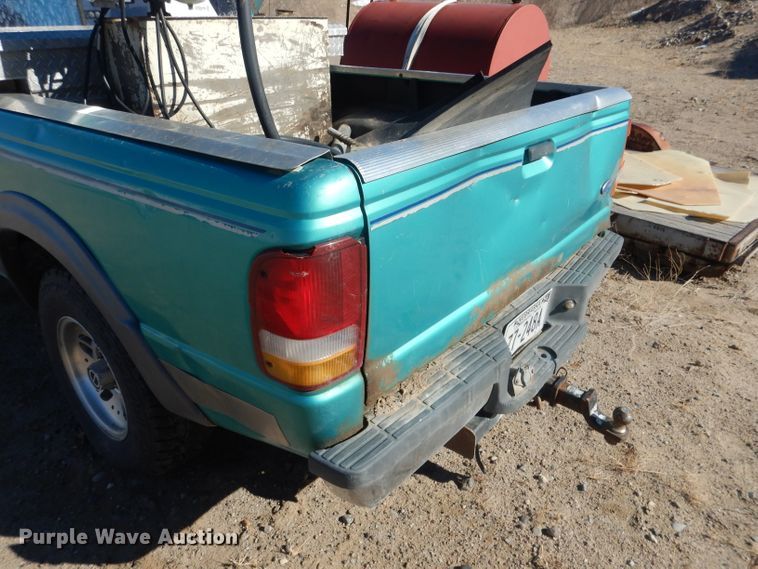 image for item DG4684 1993 Ford Ranger XLT  SuperCab pickup truck