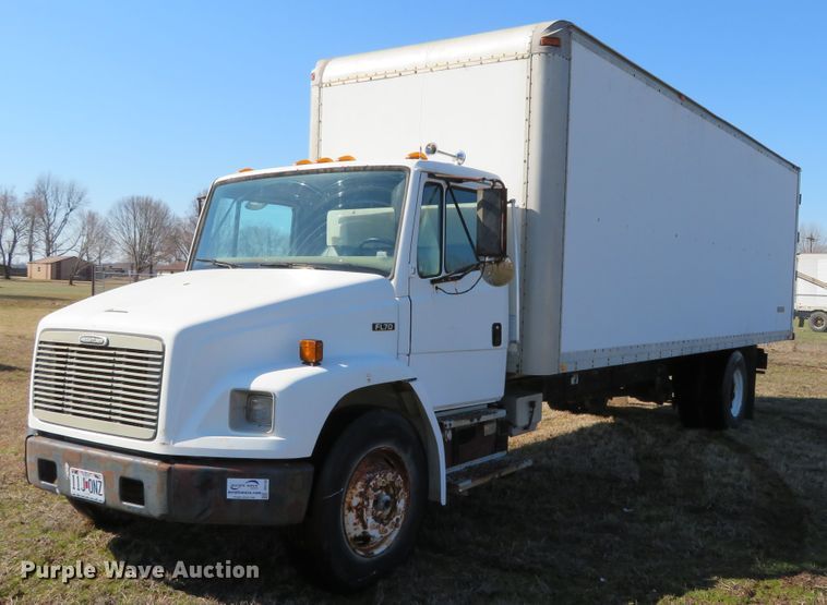 image for item DH0708 1999 Freightliner FL70  box truck
