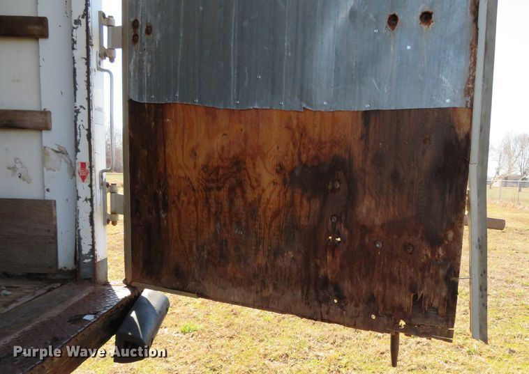 image for item DH0708 1999 Freightliner FL70  box truck