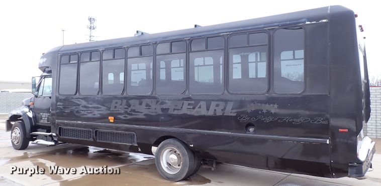 image for item DJ0042 2000 El Dorado 3400  party bus