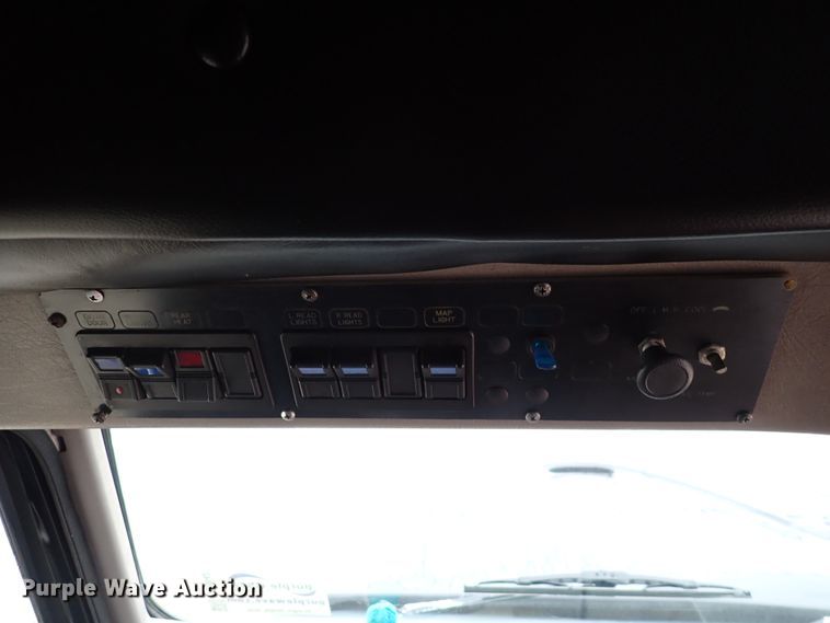 image for item DJ0042 2000 El Dorado 3400  party bus