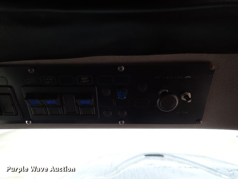 image for item DJ0042 2000 El Dorado 3400  party bus