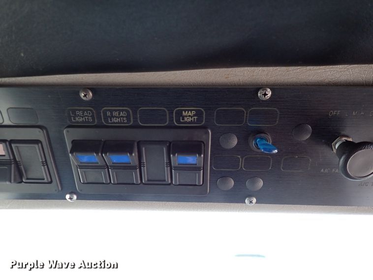 image for item DJ0042 2000 El Dorado 3400  party bus