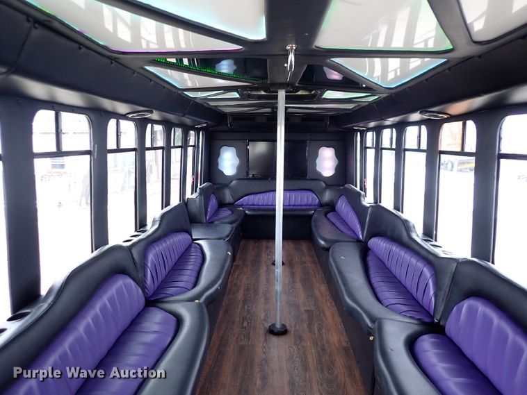 image for item DJ0042 2000 El Dorado 3400  party bus