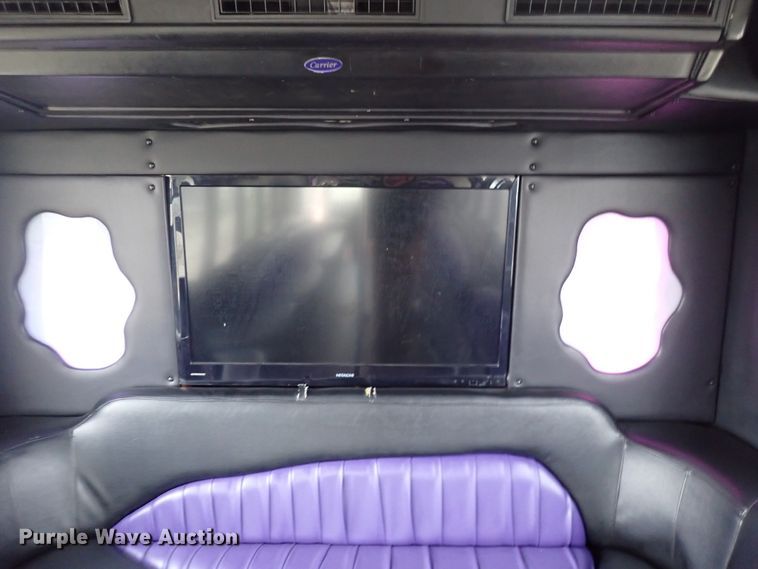 image for item DJ0042 2000 El Dorado 3400  party bus