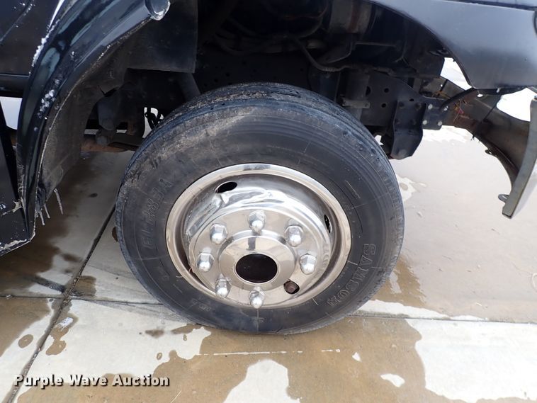 image for item DJ0042 2000 El Dorado 3400  party bus