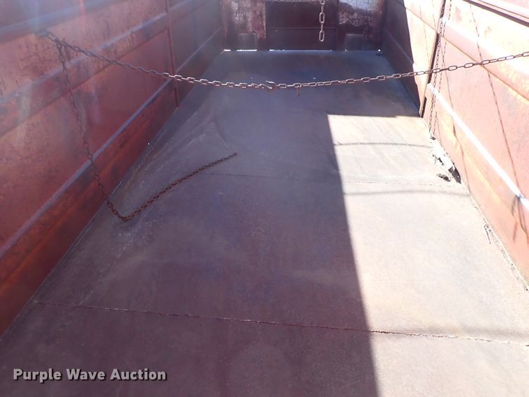 image for item DJ0069 Steel dump bed with chassis