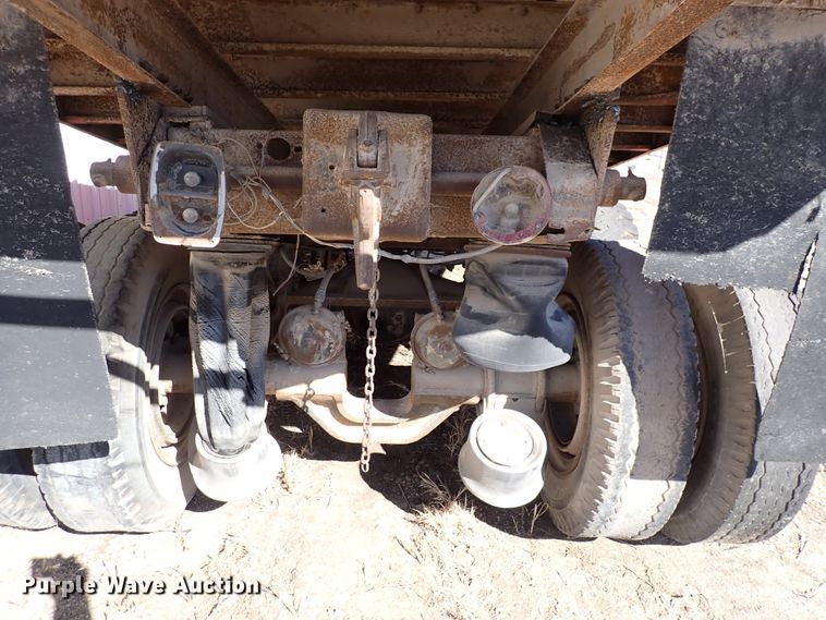 image for item DJ0069 Steel dump bed with chassis