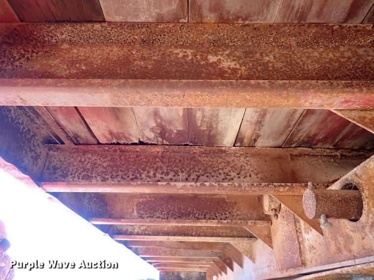 image for item DJ0069 Steel dump bed with chassis