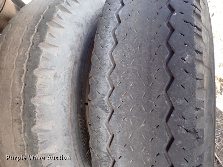 image for item DJ0069 Steel dump bed with chassis