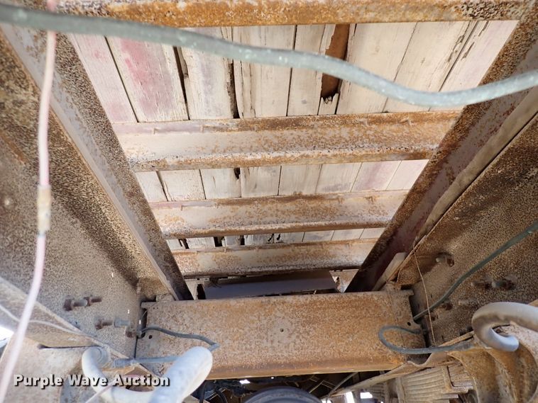 image for item DJ0069 Steel dump bed with chassis