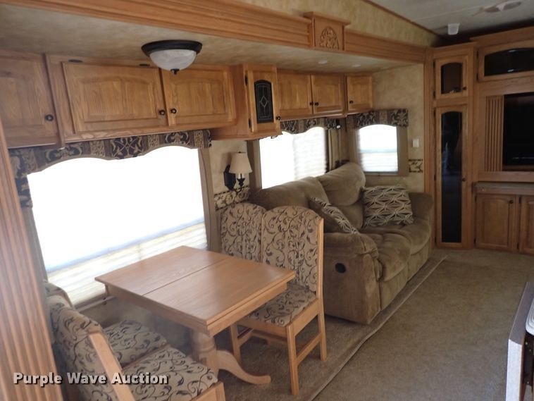 image for item DJ0094 2008 Heartland Big Horn  camper