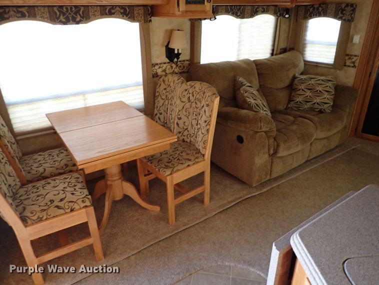 image for item DJ0094 2008 Heartland Big Horn  camper